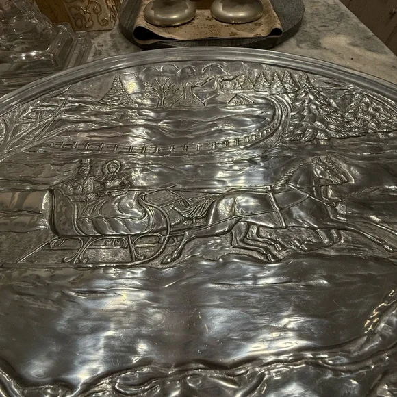 Lenox Pewter Holiday Platter 24” x 17”. - Picture 7 of 8